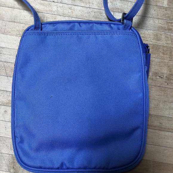 Light Purple Vera Bradley Crossbody - Picture 4 of 6